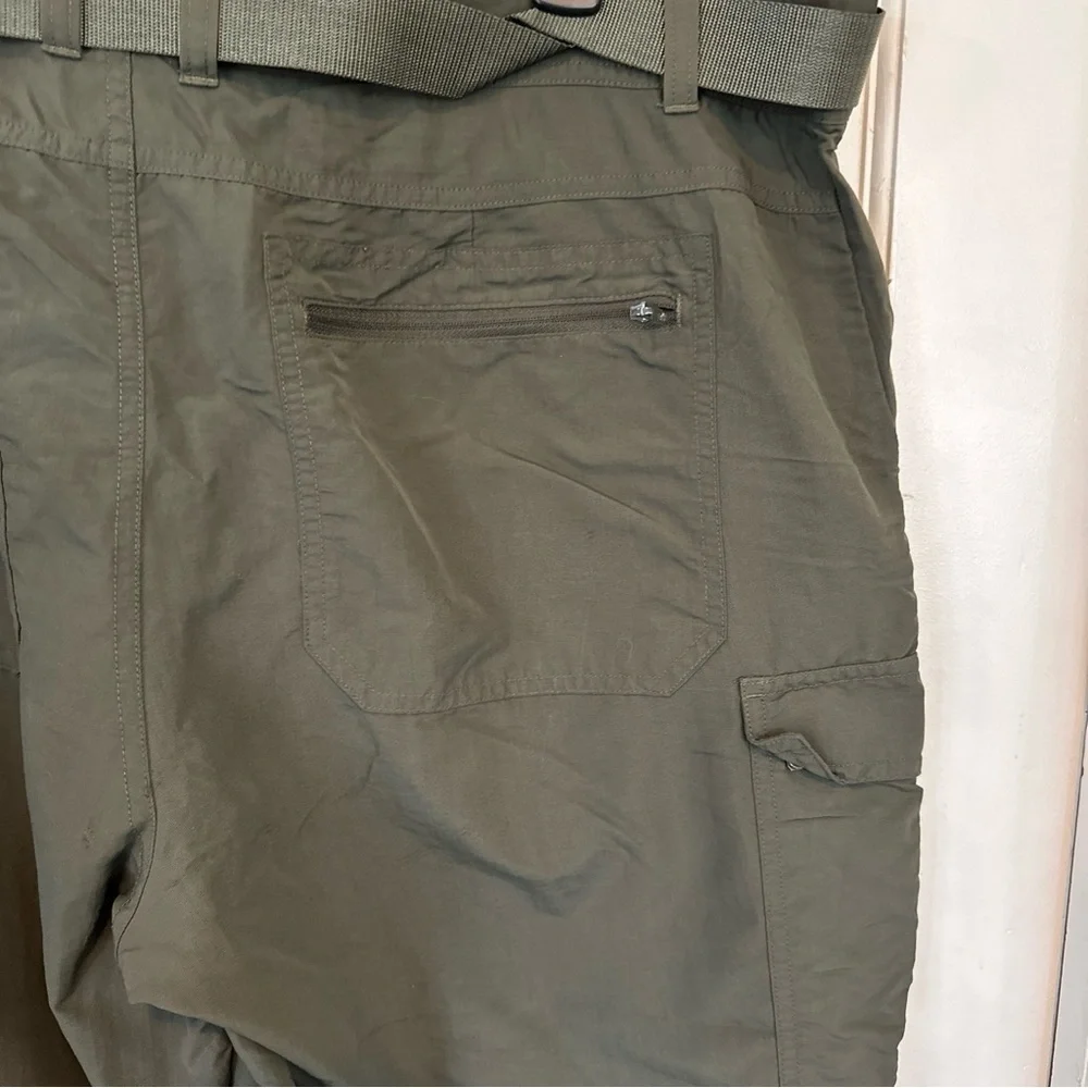 Cabela’s Cargo Classic‎ Fit Pants Mens 42X32 Zip Off Shorts Belted Hiking Green